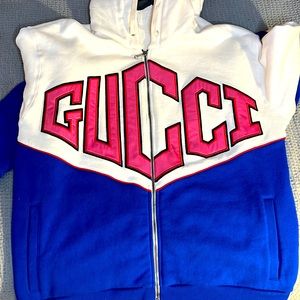Gucci sweatshirt
